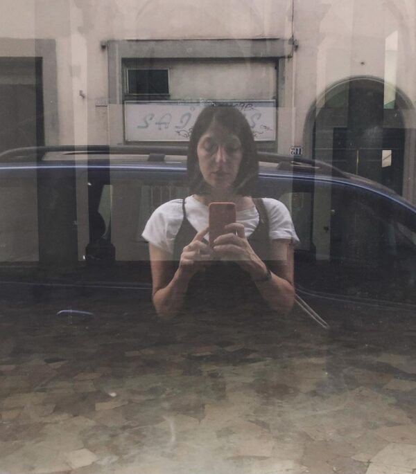 Sandra Branca LIVING POETRY ITA Archivio multimediale in divenire di poesia contemporanea & altre arti Videopodcast indipendente di Martina Campi e Mario Sboarina